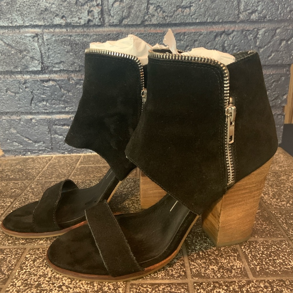 DOLCE VITA Pazya suede heel sandals